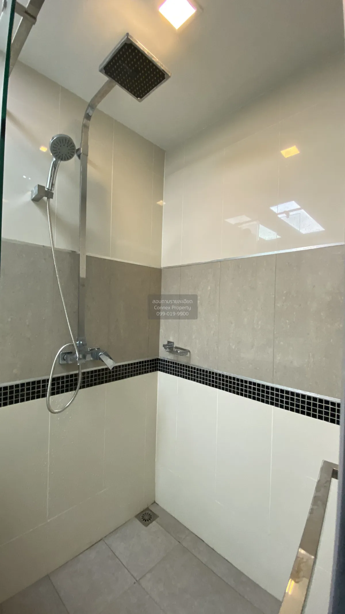 ขายคอนโด  ที.ดับบลิว. วงศ์อมาตย์ บีช นาเกลือ บางละมุง ชลบุรี CX-1