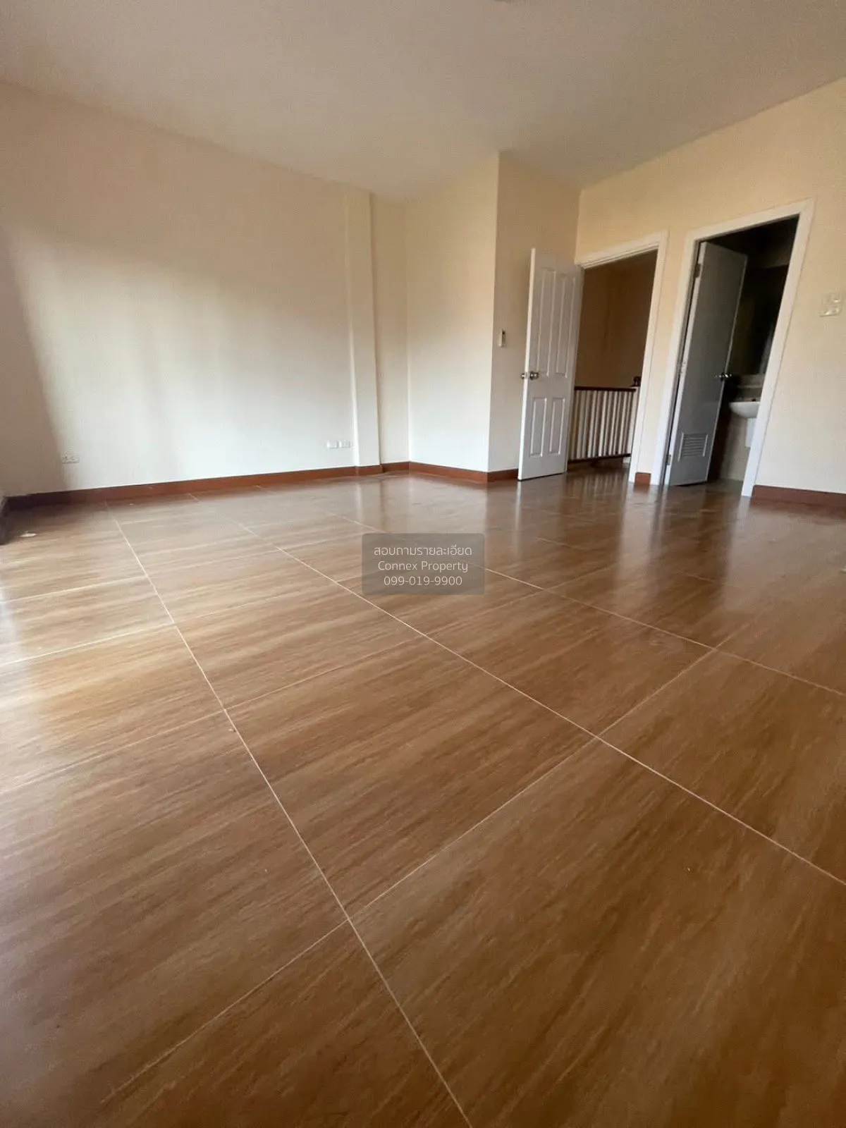 ขายทาวน์เฮ้าส์/ทาวน์โฮม  บ้านภุมริน รังสิต หน้ากว้าง คูคต ลำลูกกา