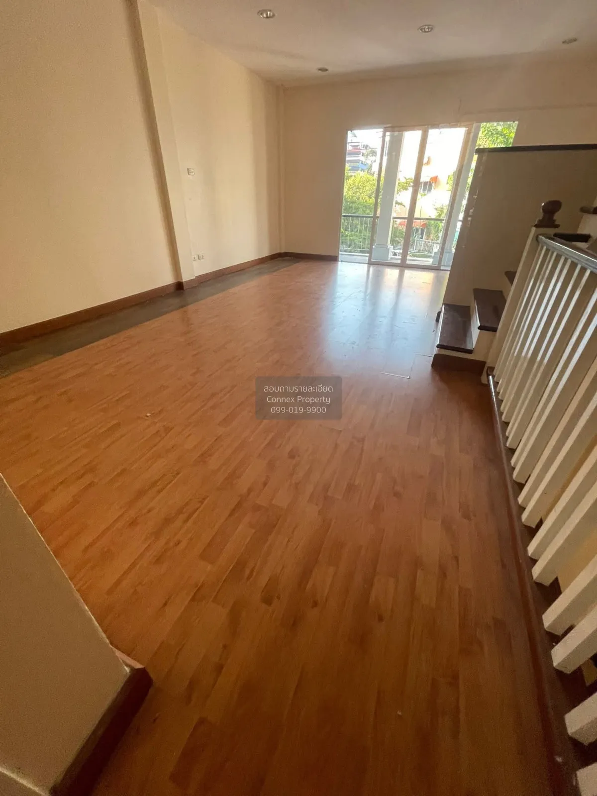 ขายทาวน์เฮ้าส์/ทาวน์โฮม  บ้านภุมริน รังสิต หน้ากว้าง คูคต ลำลูกกา