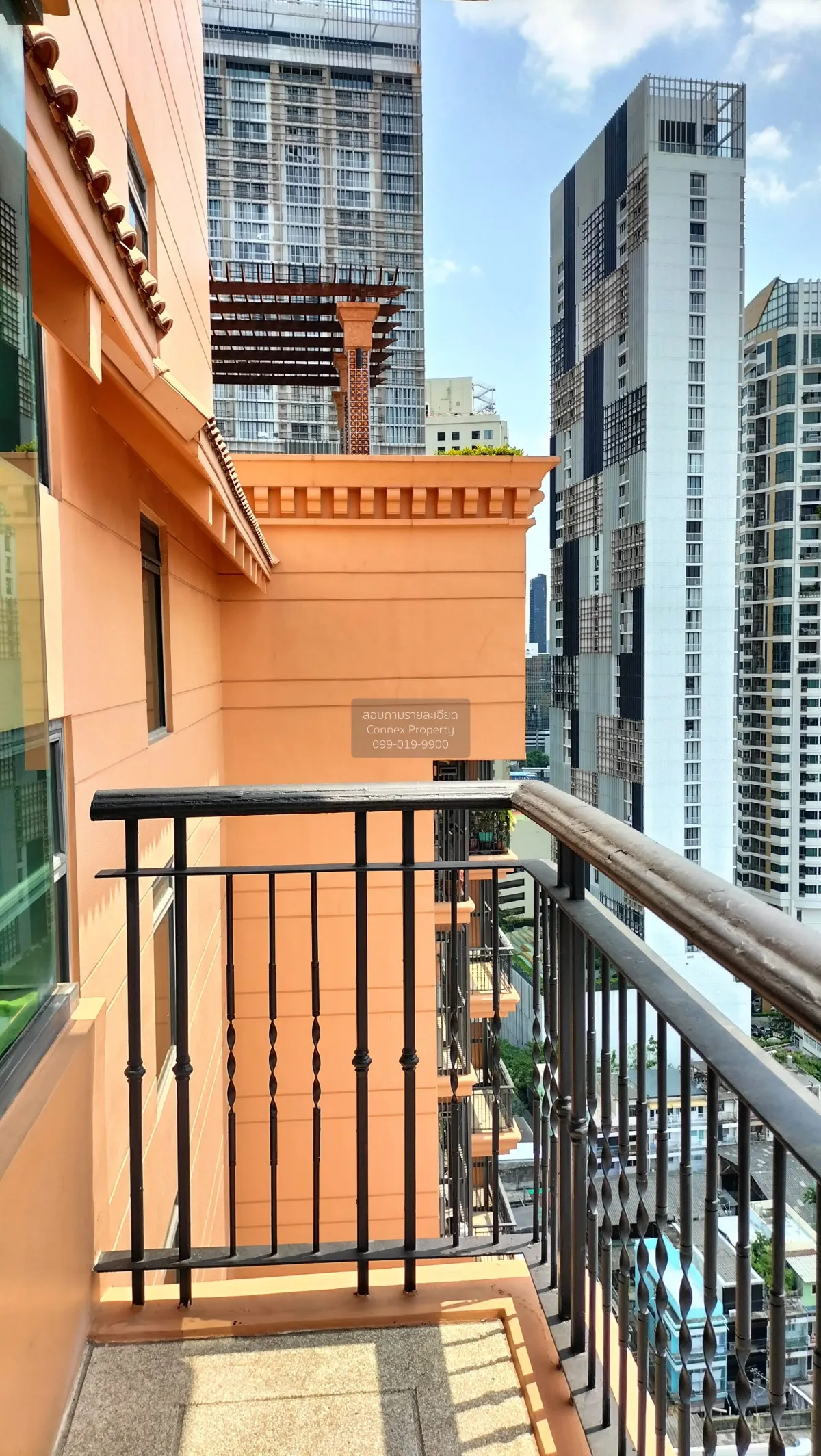 ขายคอนโด  ออกัสตัน สุขุมวิท 22 BTS-พร้อมพงษ์ คลองตัน เขต คลองเตย 