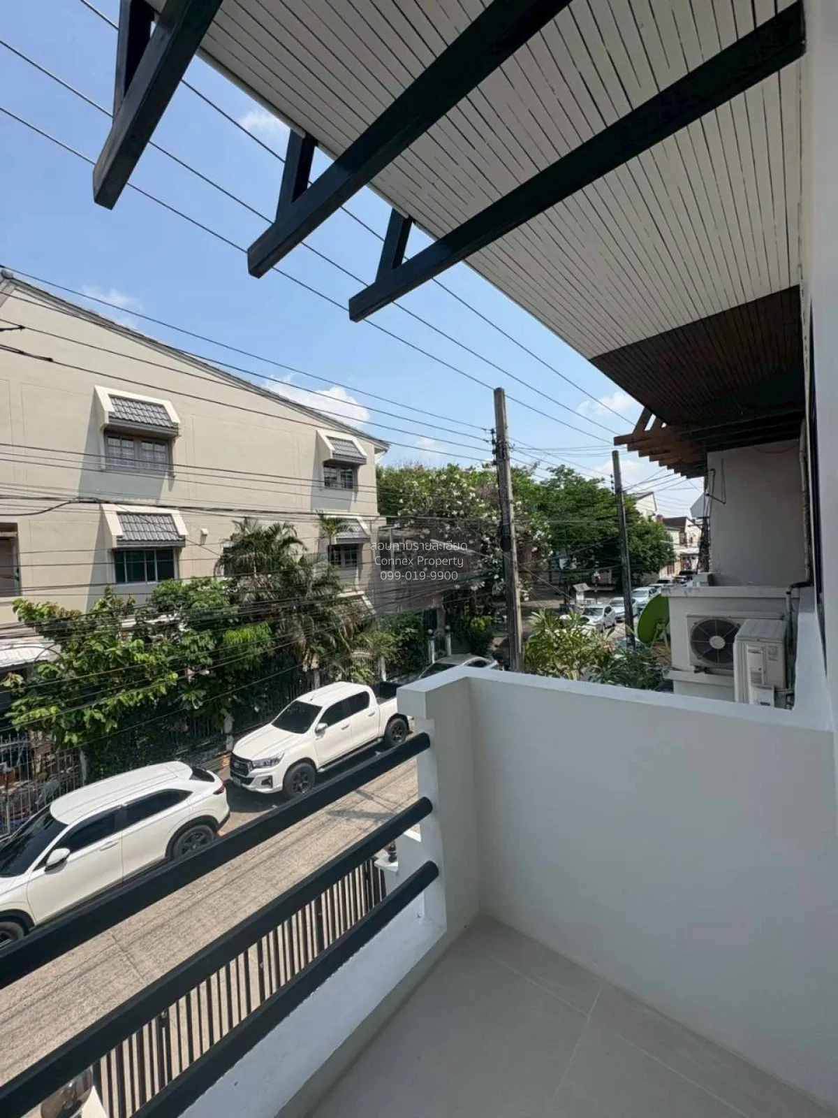 For Sale Townhouse/Townhome  , Ketnuti Garden Ladprao , Phlapphla