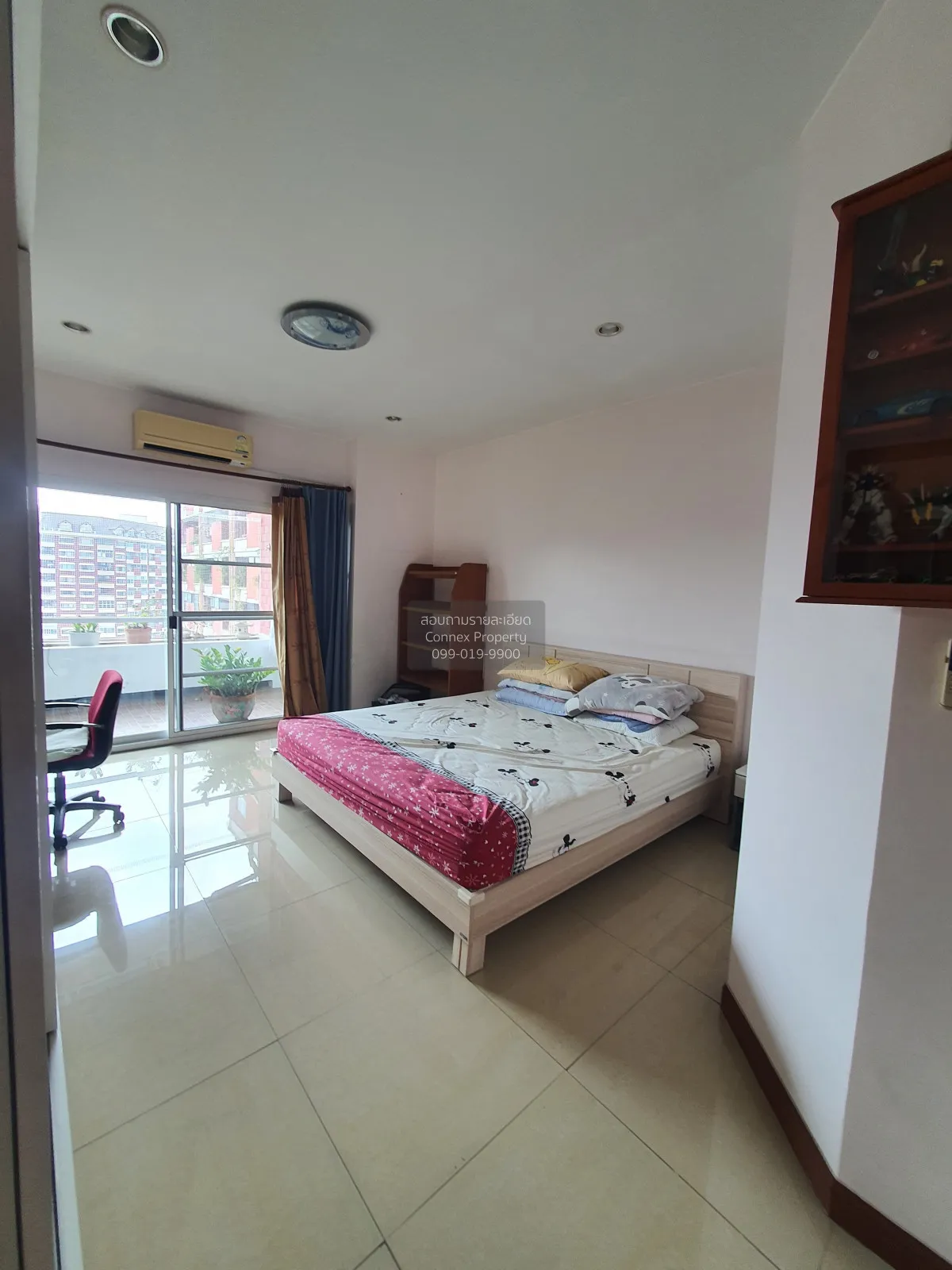 ขายคอนโด  คันทรี คอมเพล็กซ์ วิวสวย BTS-บางนา พระโขนง เขต บางนา กร