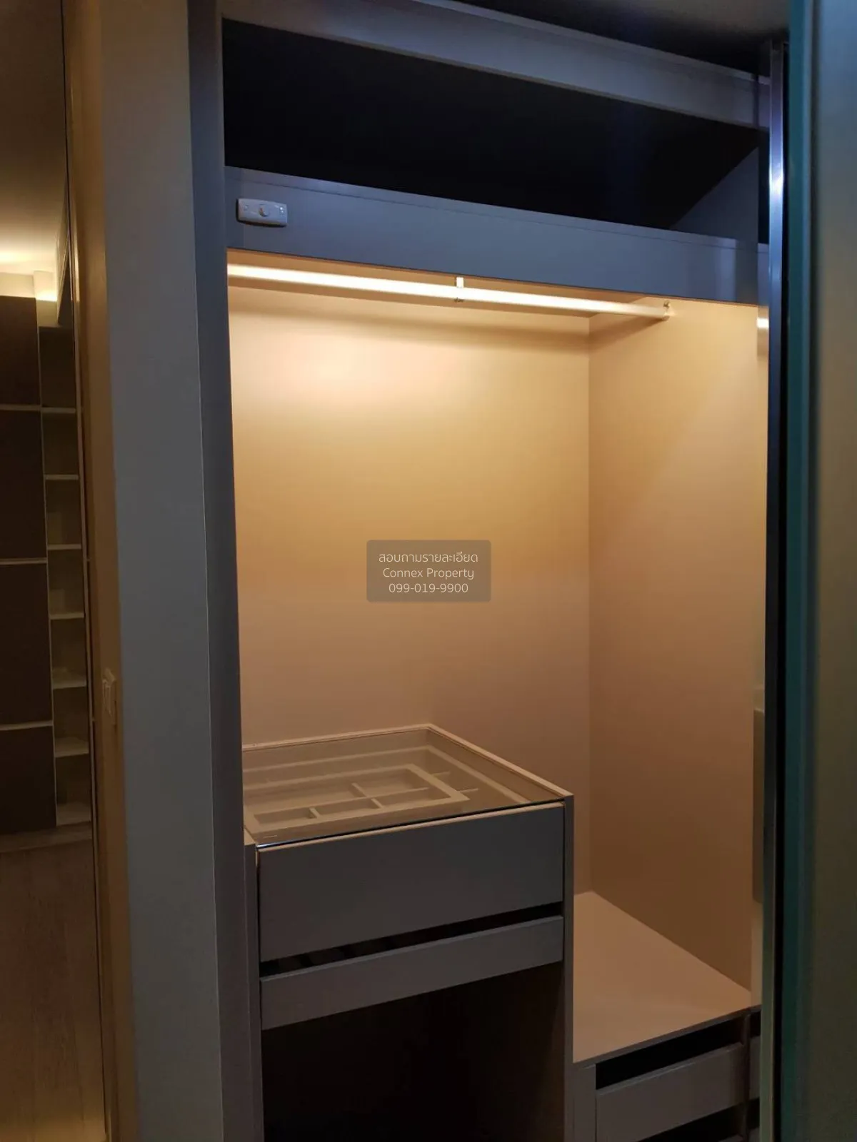 ขายคอนโด  เดอะ รูม สุขุมวิท 21 BTS-อโศก คลองเตยเหนือ เขต วัฒนา กร