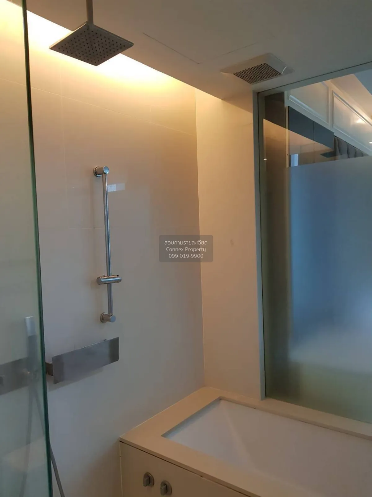 ขายคอนโด  เดอะ รูม สุขุมวิท 21 BTS-อโศก คลองเตยเหนือ เขต วัฒนา กร