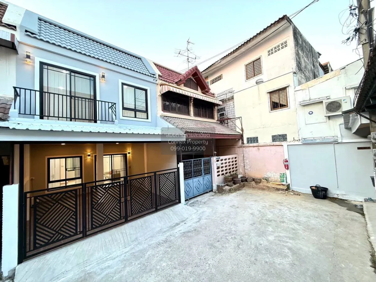 ขายทาวน์เฮาส์ 2 ชั้น จรัญ 23 บางกอกน้อย กรุงเทพมหานคร บางขุนศรี เ 3