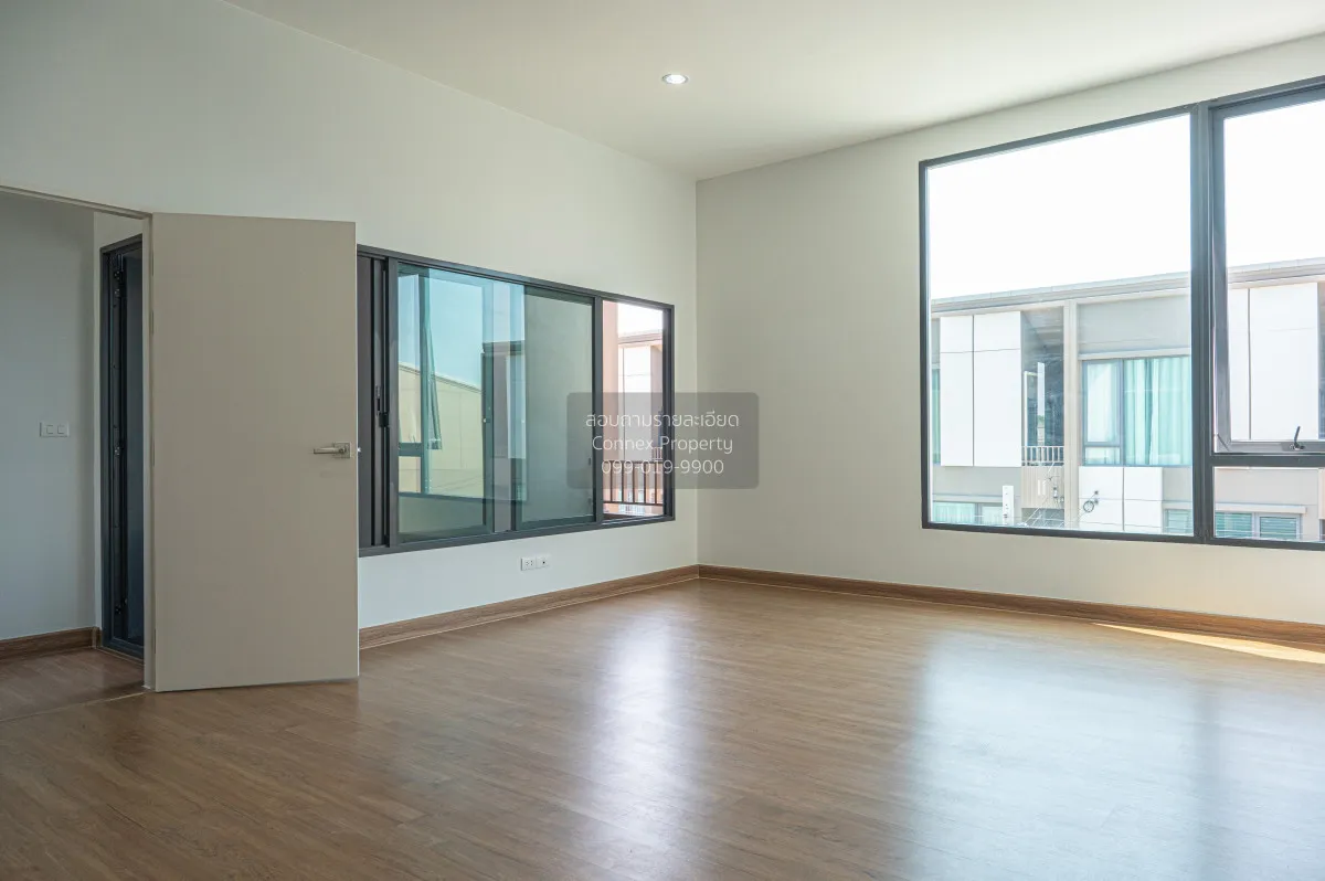 ขายทาวน์เฮ้าส์/ทาวน์โฮม  บ้านกลางเมือง พหลโยธิน - วิภาวดี สนามบิน