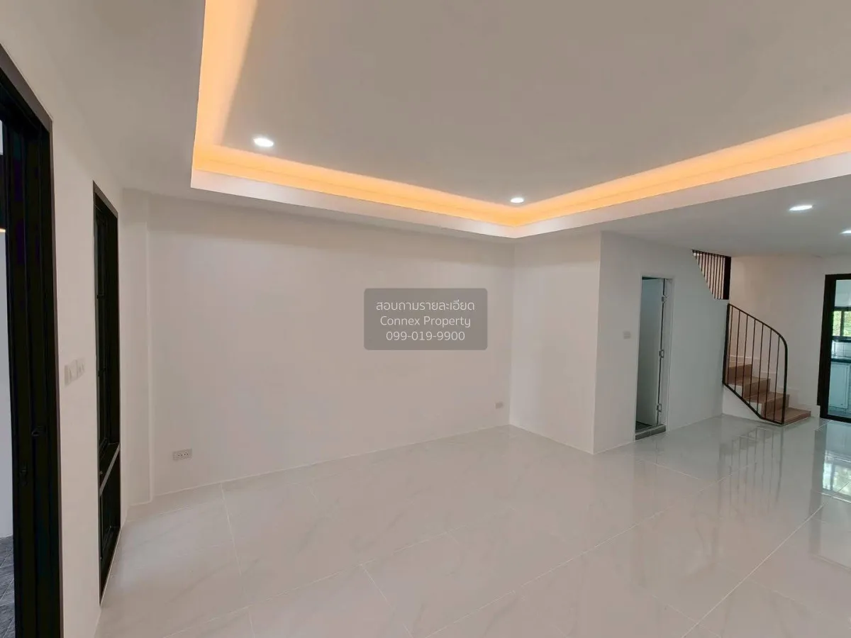 For Sale Townhouse/Townhome  , Preecha 11 , MRT-Setthabutbamphen 