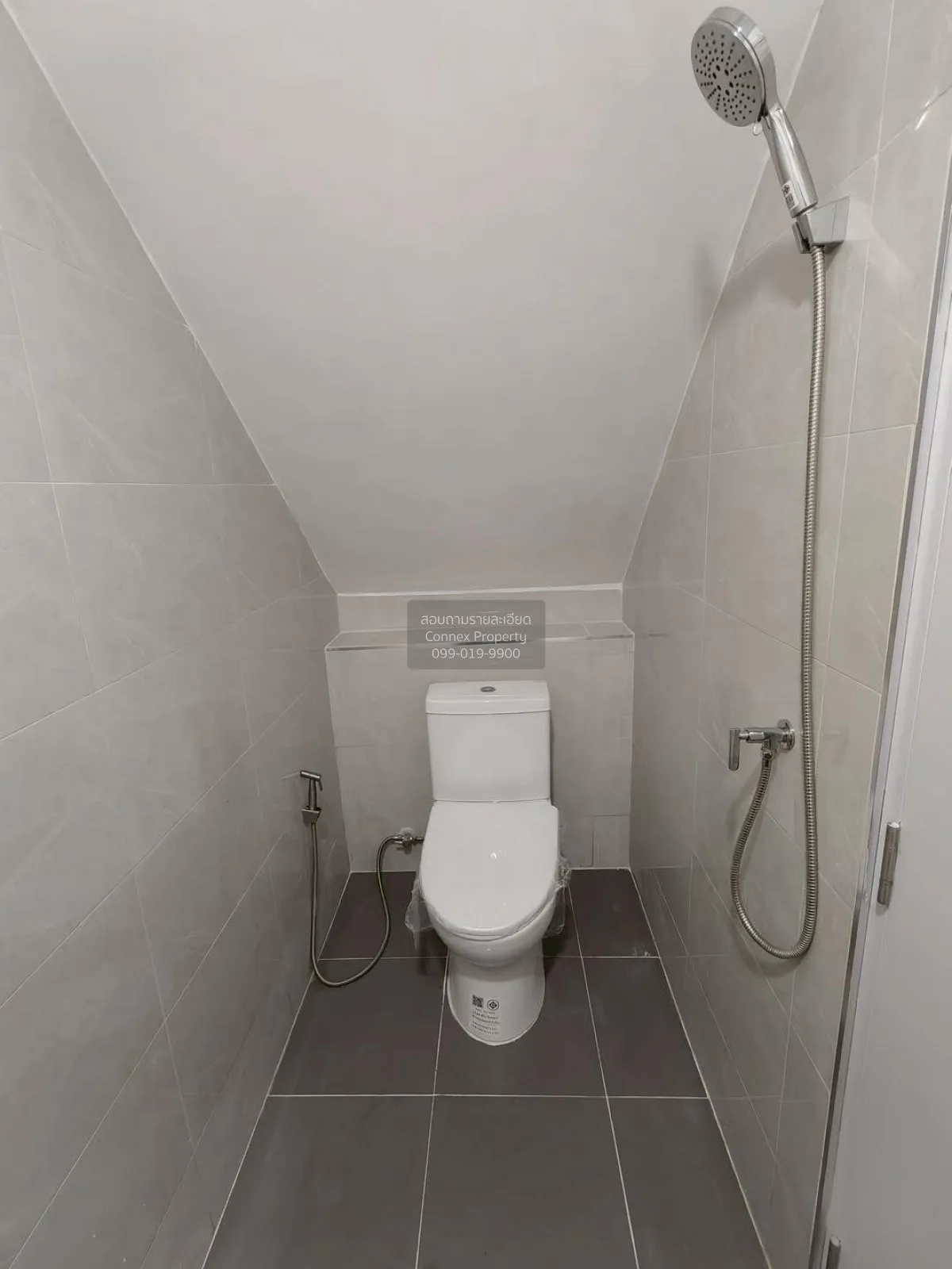 For Sale Townhouse/Townhome  , Preecha 11 , MRT-Setthabutbamphen 