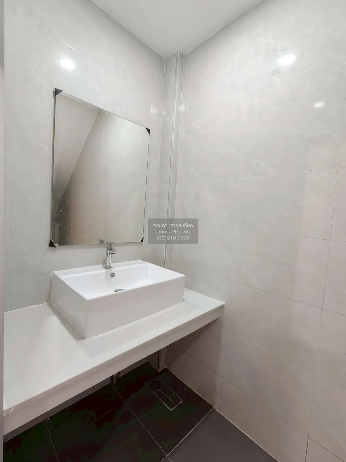 For Sale Townhouse/Townhome  , Preecha 11 , MRT-Setthabutbamphen 