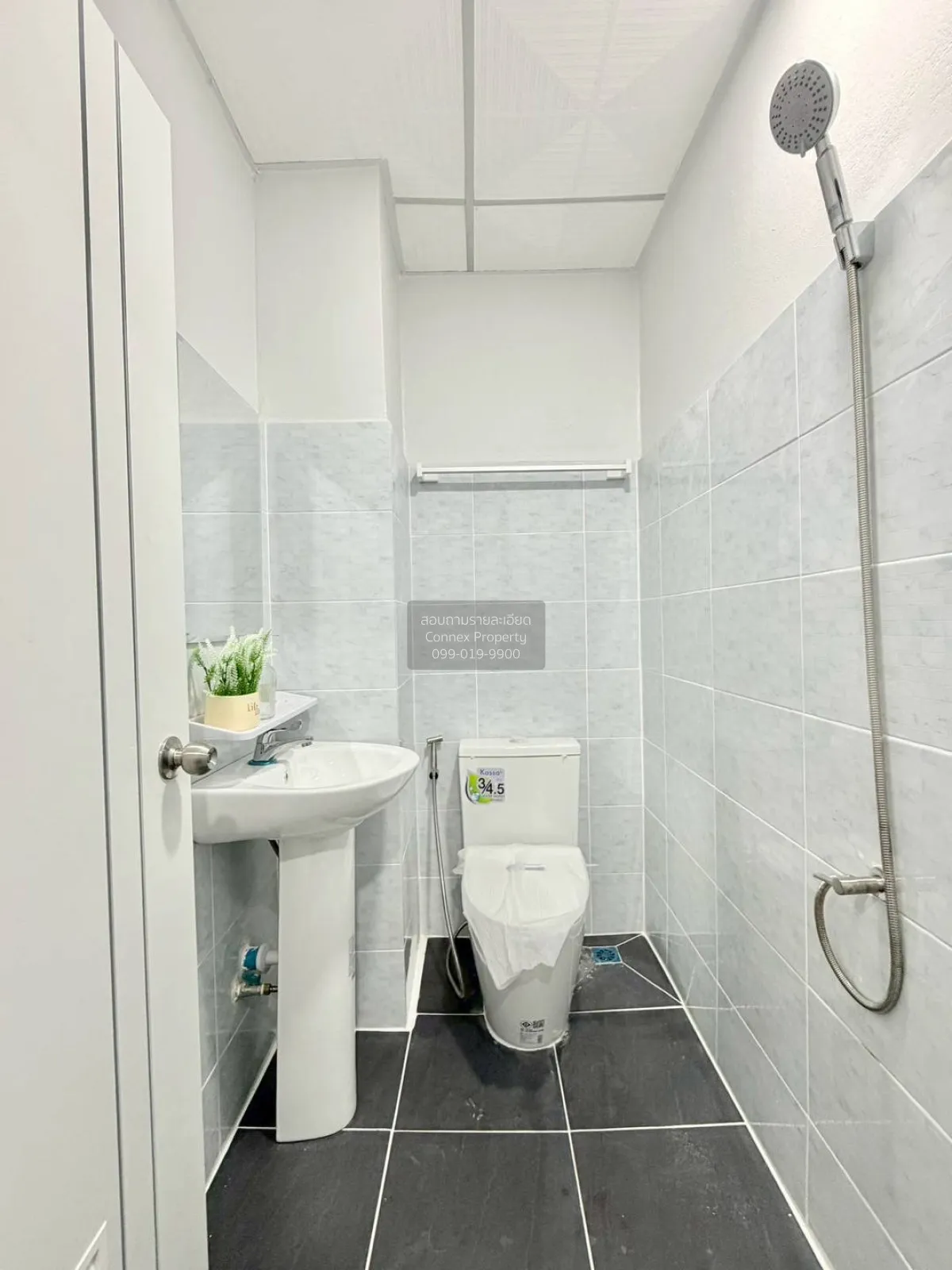 ขายทาวน์เฮ้าส์/ทาวน์โฮม  เฉลิมรัชดา รีโนเวทใหม่ บางศรีเมือง เมือง