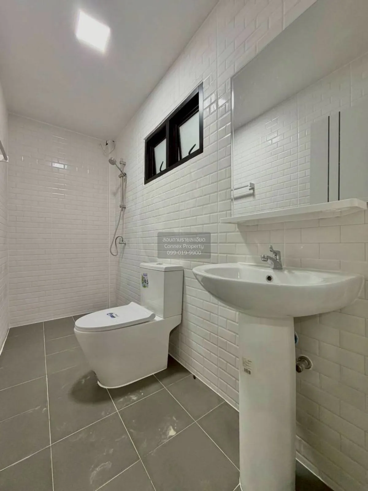 ขายทาวน์เฮ้าส์/ทาวน์โฮม  บ้านบัวทอง 4 บ้านกล้วย-ไทรน้อย รีโนเวทให