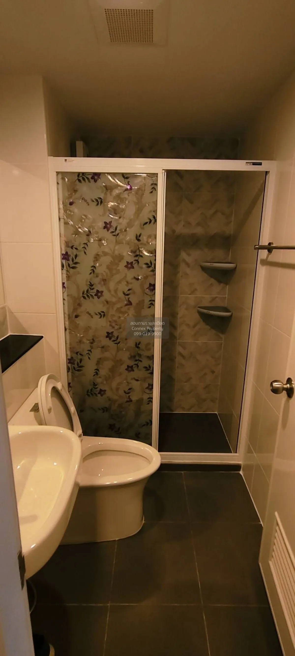 เช่าคอนโด  รีเจ้นท์ โฮม บางนา (โครงการใหม่) บางนา เขต บางนา กรุงเ