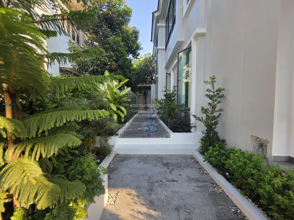 ขายบ้าน  ลัดดารมย์ ปิ่นเกล้า รีโนเวทใหม่ บางคูเวียง บางกรวย นนทบุ