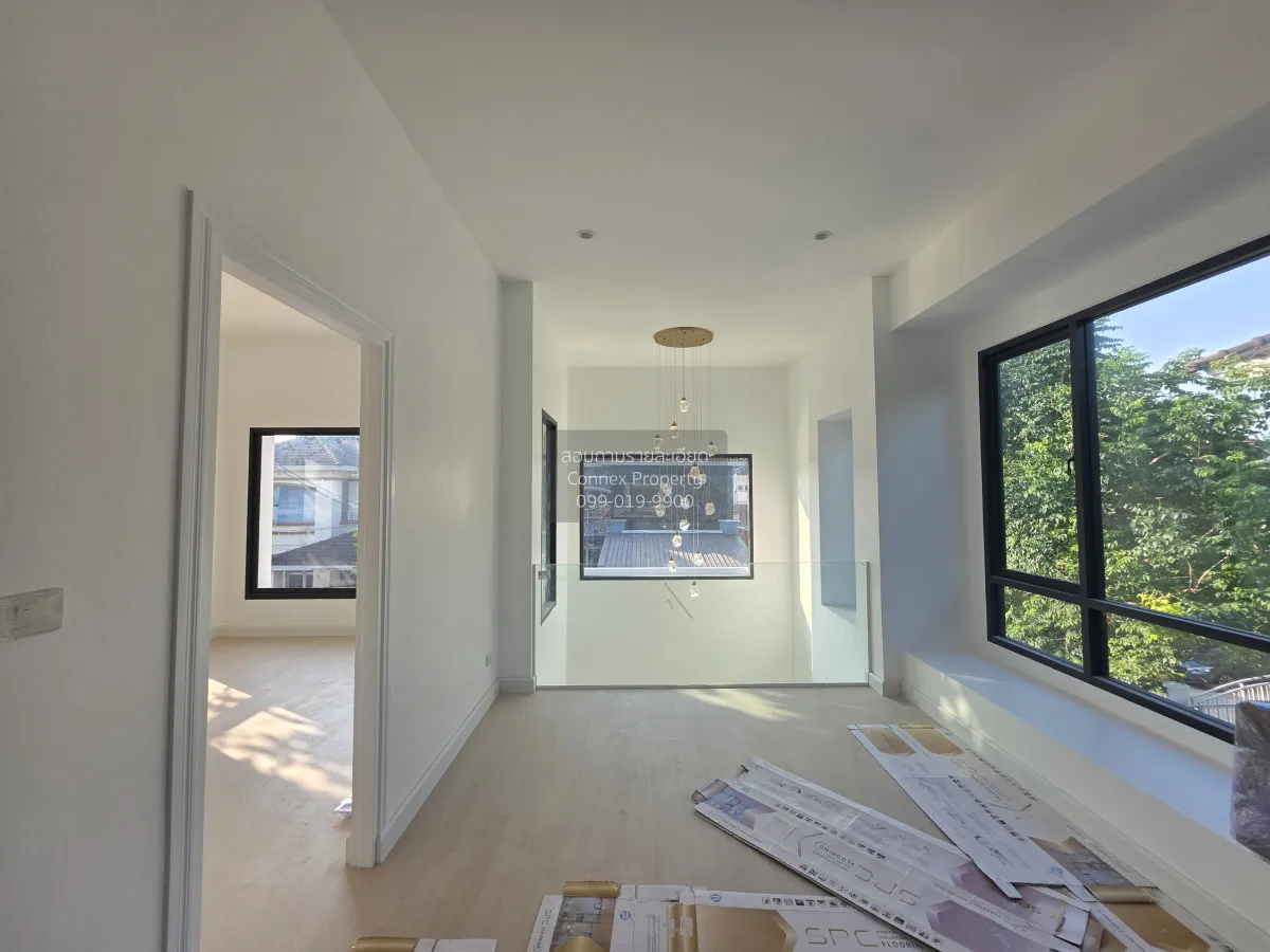 ขายบ้าน  ลัดดารมย์ ปิ่นเกล้า รีโนเวทใหม่ บางคูเวียง บางกรวย นนทบุ