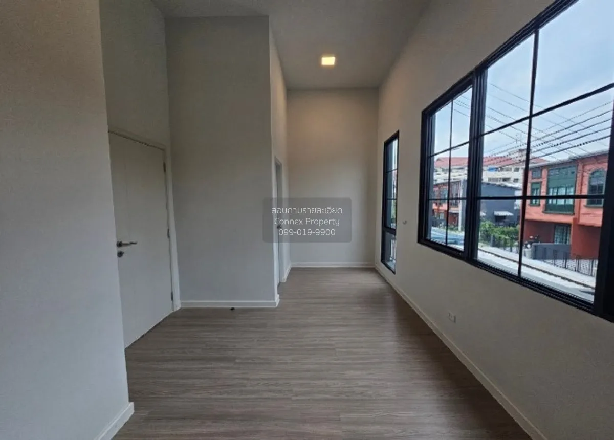 ขายทาวน์เฮ้าส์/ทาวน์โฮม  สิริ เพลส บางนา - เทพารักษ์ บางพลีใหญ่ บ