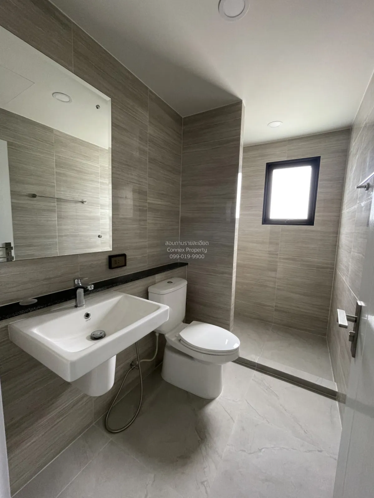 ขายบ้าน  แกรนด์ บริทาเนีย วงแหวน-รามอินทรา สามวาตะวันตก เขต คลองส