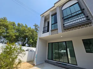 ขายทาวน์เฮ้าส์/ทาวน์โฮม  ชีวาโฮม สุขสวัสดิ์-ประชาอุทิศ บ้านคลองสวน พระสมุทรเจดีย์ สมุทรปราการ CX-150469