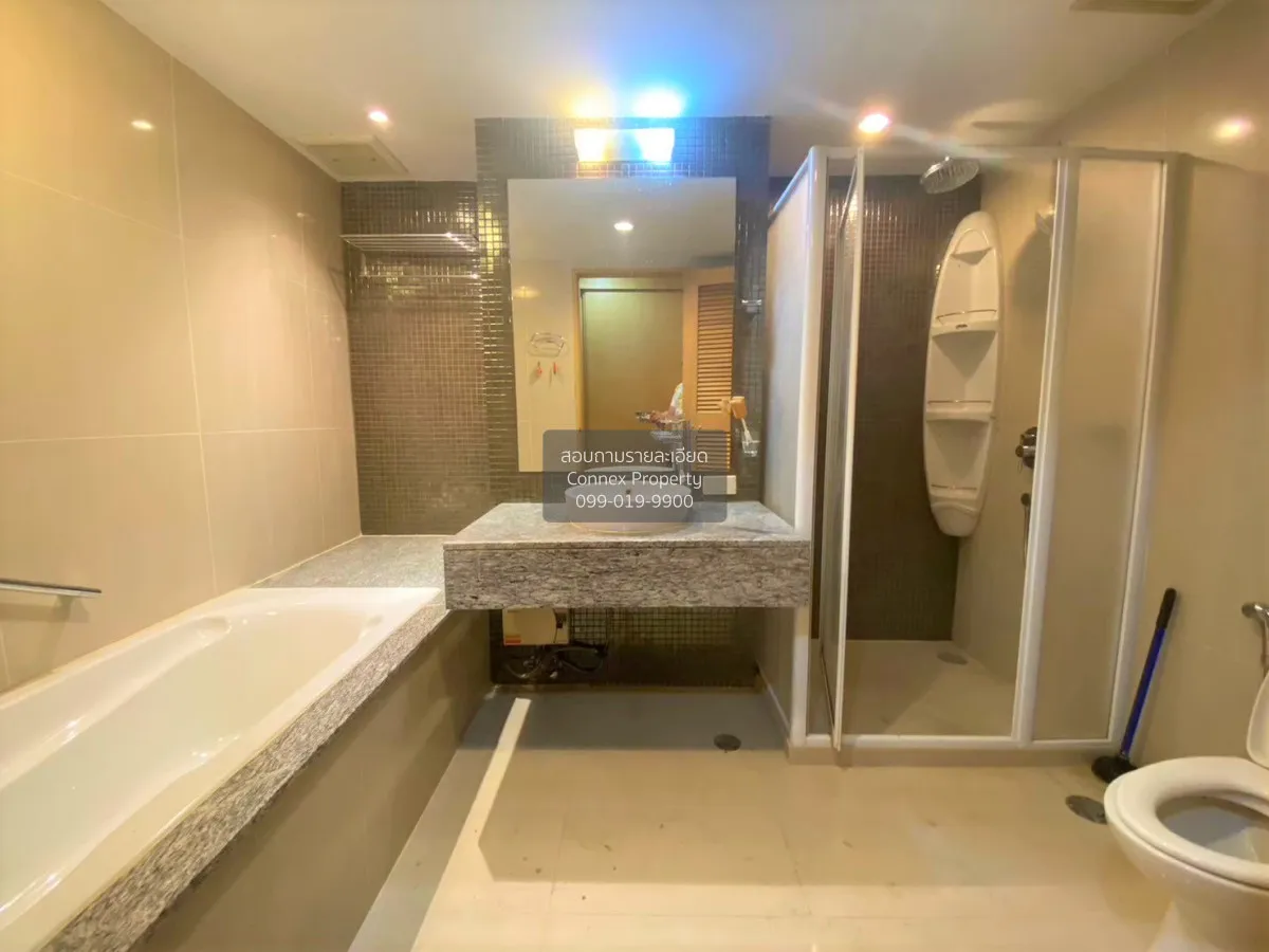 For Rent Condo , Harmony Living Paholyothin 11 , nice view , wide