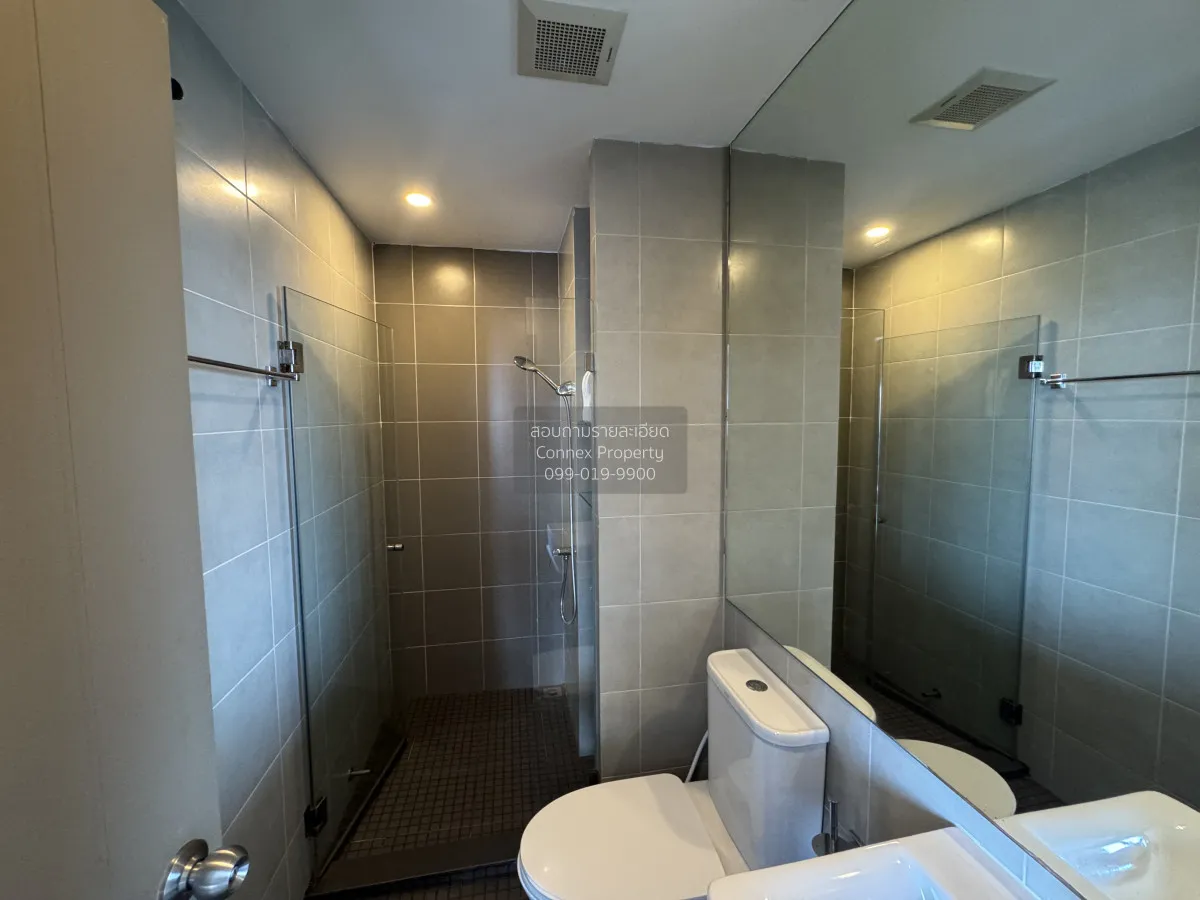 For Rent Condo , Ideo O2 , Duplex , high floor , corner unit , BT