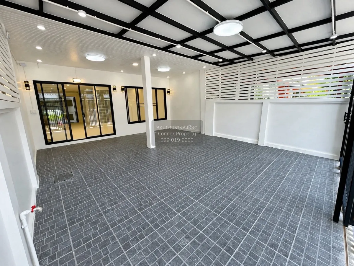 For Sale Townhouse/Townhome  , Pornpailin 2 Ladprao 41/1 , newly  2
