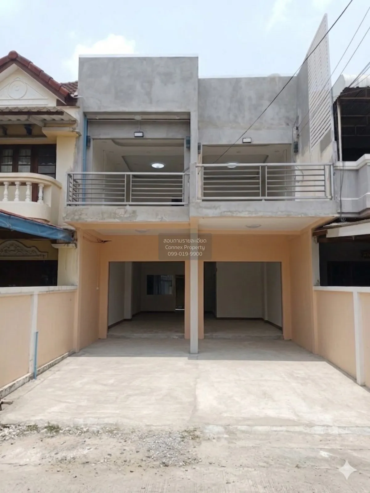For Sale Townhouse/Townhome  , Pornpailin 2 Ladprao 41/1 , newly  2