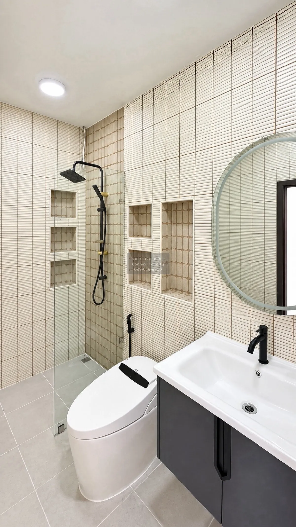 For Sale Townhouse/Townhome  , Pornpailin 2 Ladprao 41/1 , newly 