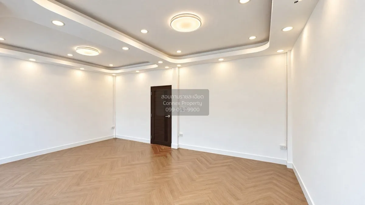 For Sale Townhouse/Townhome  , Pornpailin 2 Ladprao 41/1 , newly 