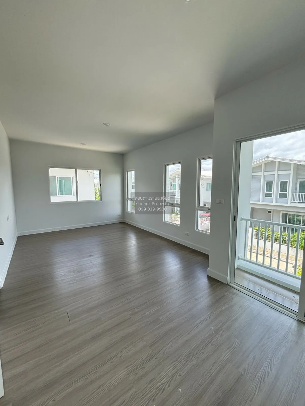 ขายบ้าน  คณาสิริ พระราม 2 – วงแหวน พันท้ายนรสิงห์ เมืองสมุทรสาคร 