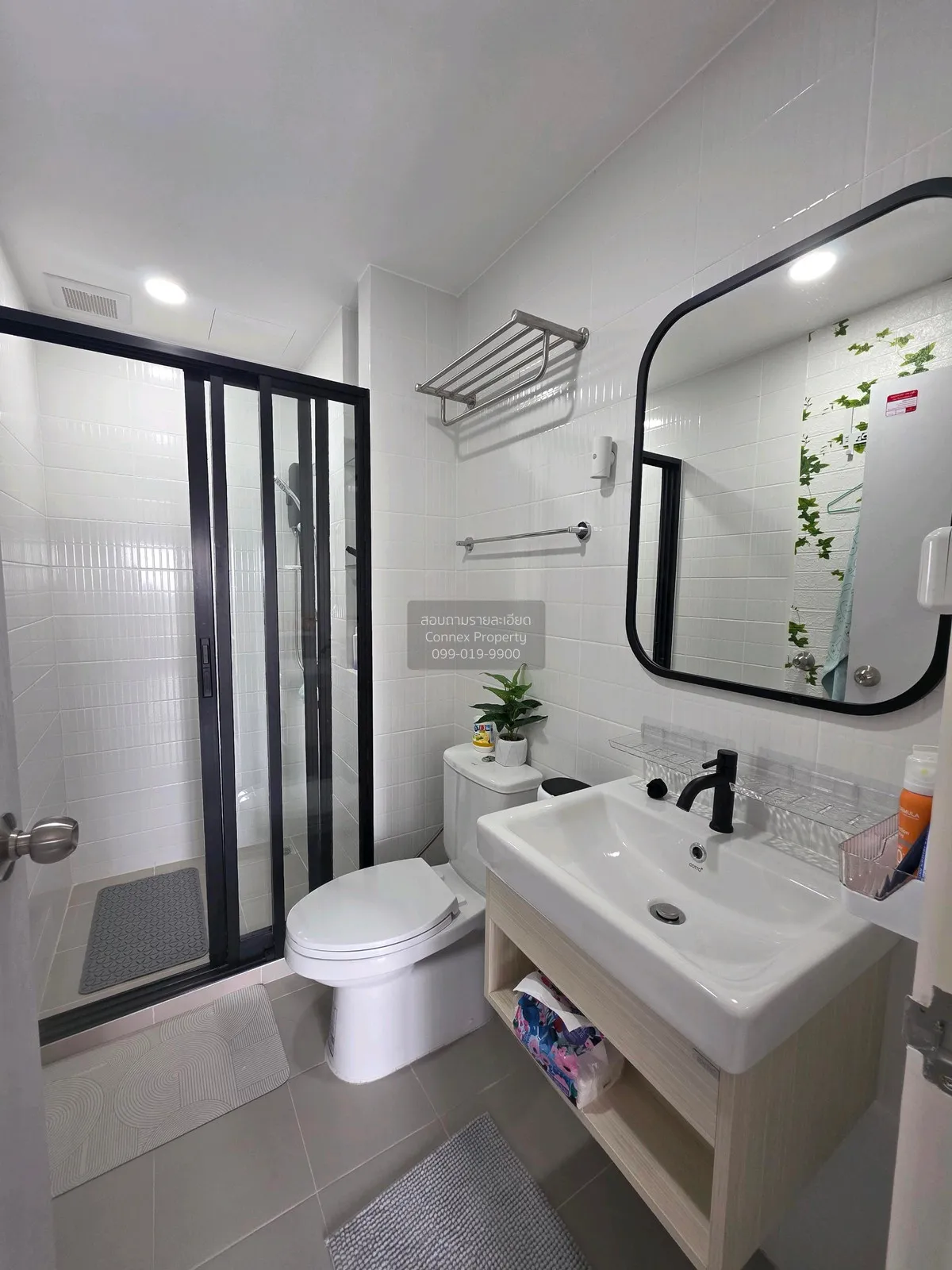 เช่าคอนโด  เฟล็กซี่ เมกะ สเปซ บางนา MRT-ศรีเอี่ยม (สายสีเหลือง) บ