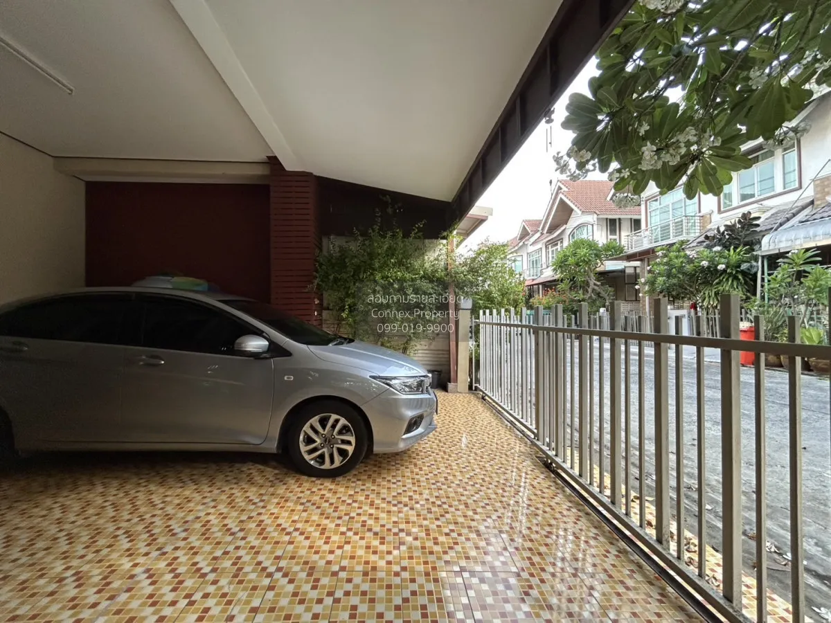 เช่าทาวน์เฮ้าส์/ทาวน์โฮม  บ้านฟ้าหลวงวิลล์ สุขุมวิท บางจาก เขต พร 3