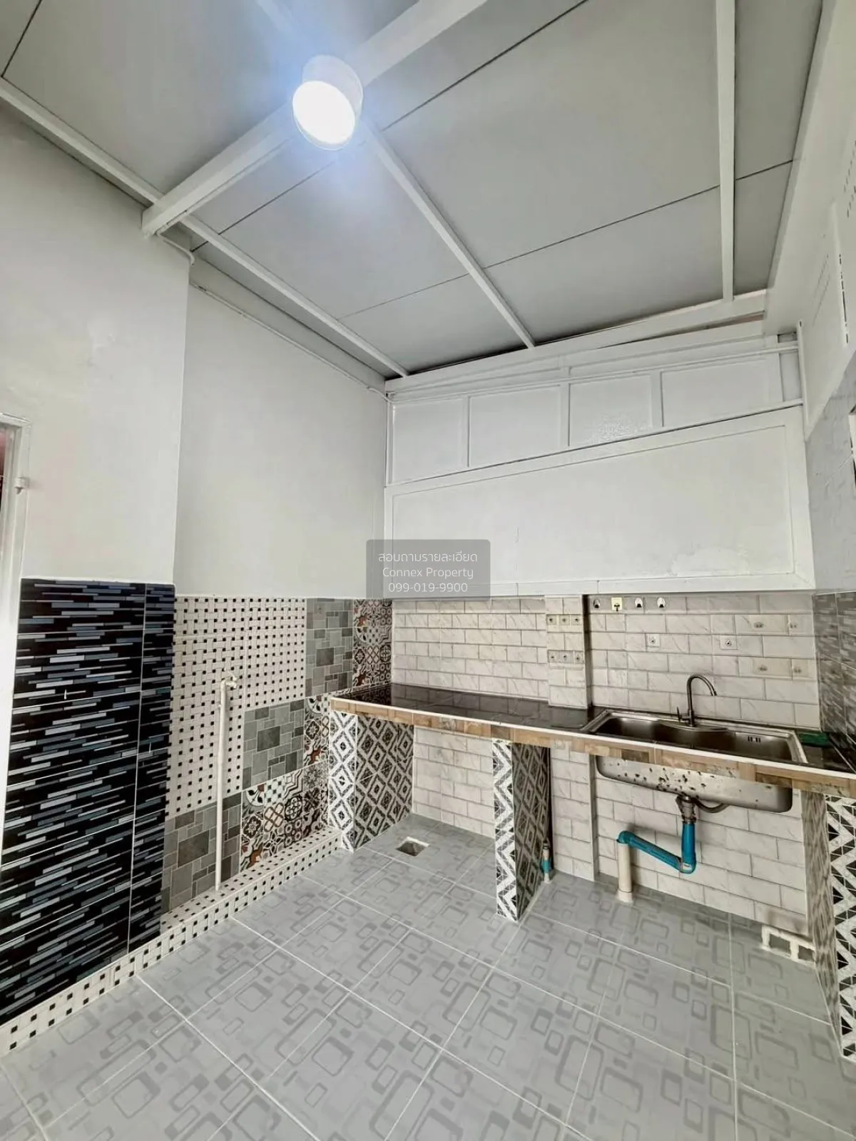 ขายบ้าน  บ้านปิยวรารมย์ 3 รีโนเวทใหม่ ไทรน้อย ไทรน้อย นนทบุรี CX-