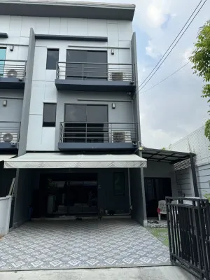 เช่าทาวน์เฮ้าส์/ทาวน์โฮม  บ้านกลางเมือง พระราม 9 - อ่อนนุช ประเวศ เขต ประเวศ กรุงเทพ CX-150605