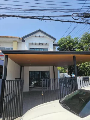 ขายทาวน์เฮ้าส์/ทาวน์โฮม  บ้านพูนสินธานี 3 รีโนเวทใหม่ คลองสองต้นนุ่น เขต ลาดกระบัง กรุงเทพ CX-150614