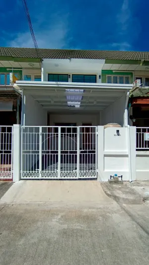 ขายทาวน์เฮ้าส์/ทาวน์โฮม  บ้านสถาพร รังสิต รีโนเวทใหม่ บึงยี่โถ ธัญบุรี ปทุมธานี CX-150620