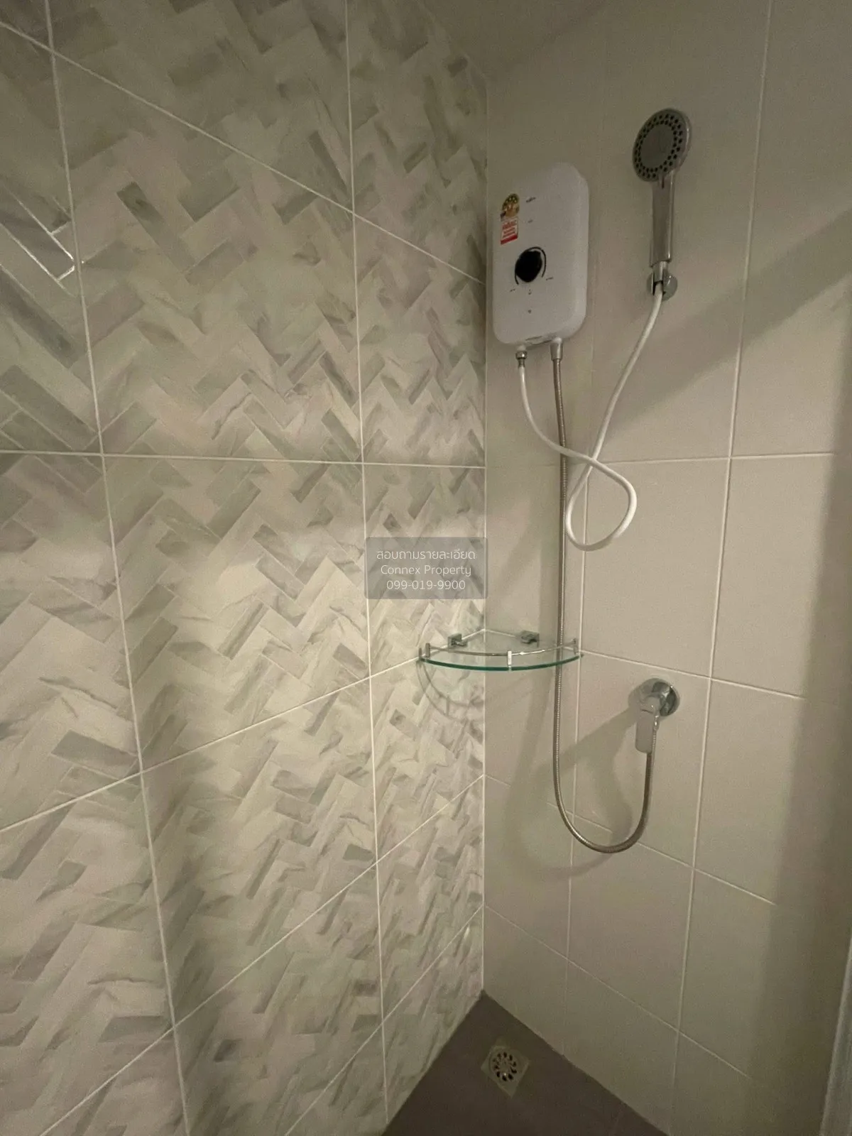 เช่าคอนโด  รีเจ้นท์ โฮม บางนา (โครงการใหม่) บางนา เขต บางนา กรุงเ