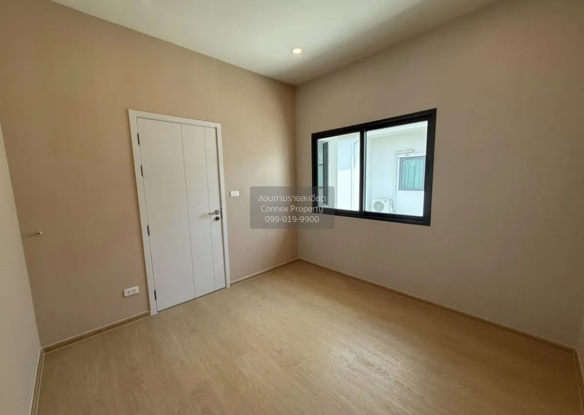 For Sale Townhouse/Townhome  , PLEX Onnut - Wongwaen , corner uni