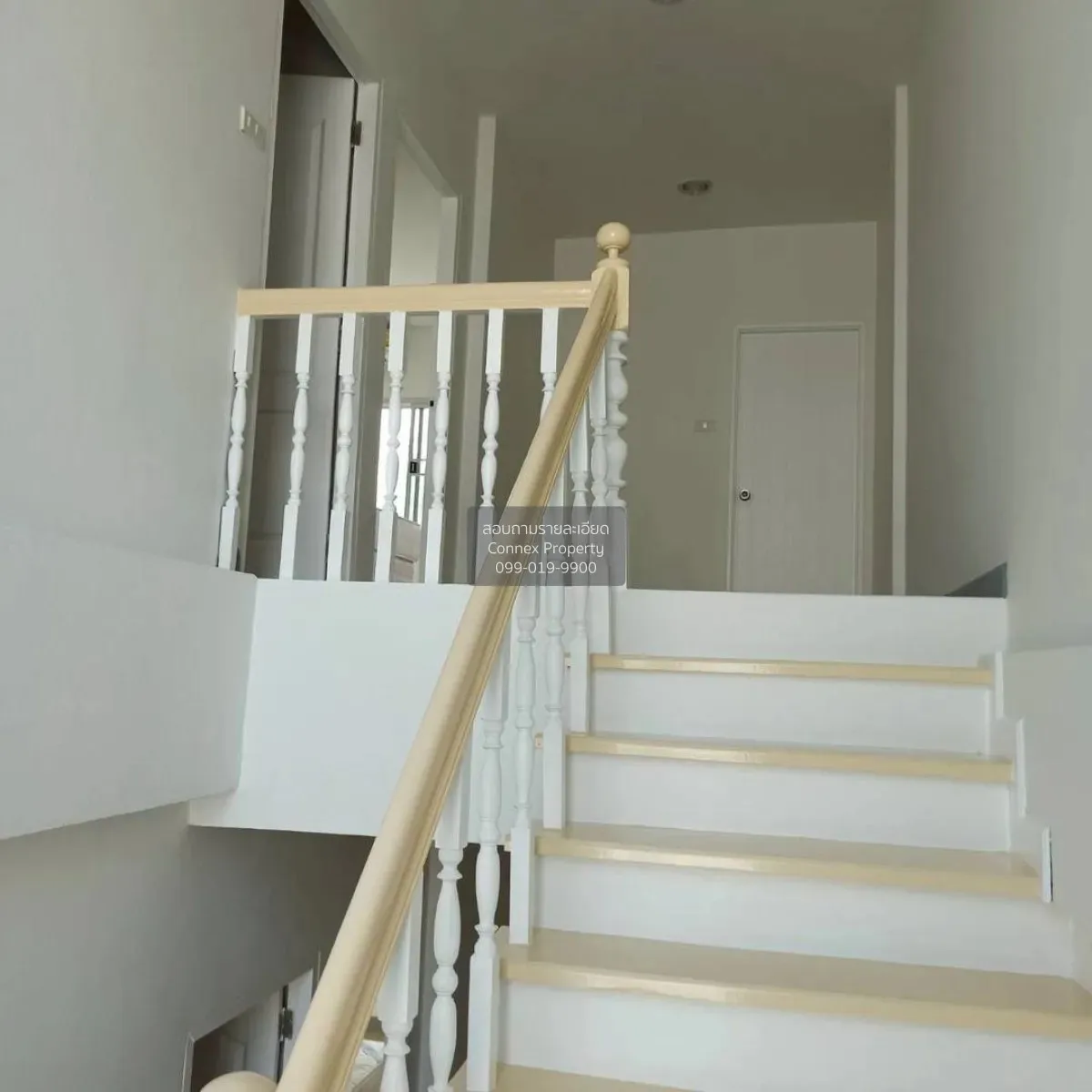 For Sale Townhouse/Townhome  , Baan 84 Mansion , MRT-Ladprao 71 ,