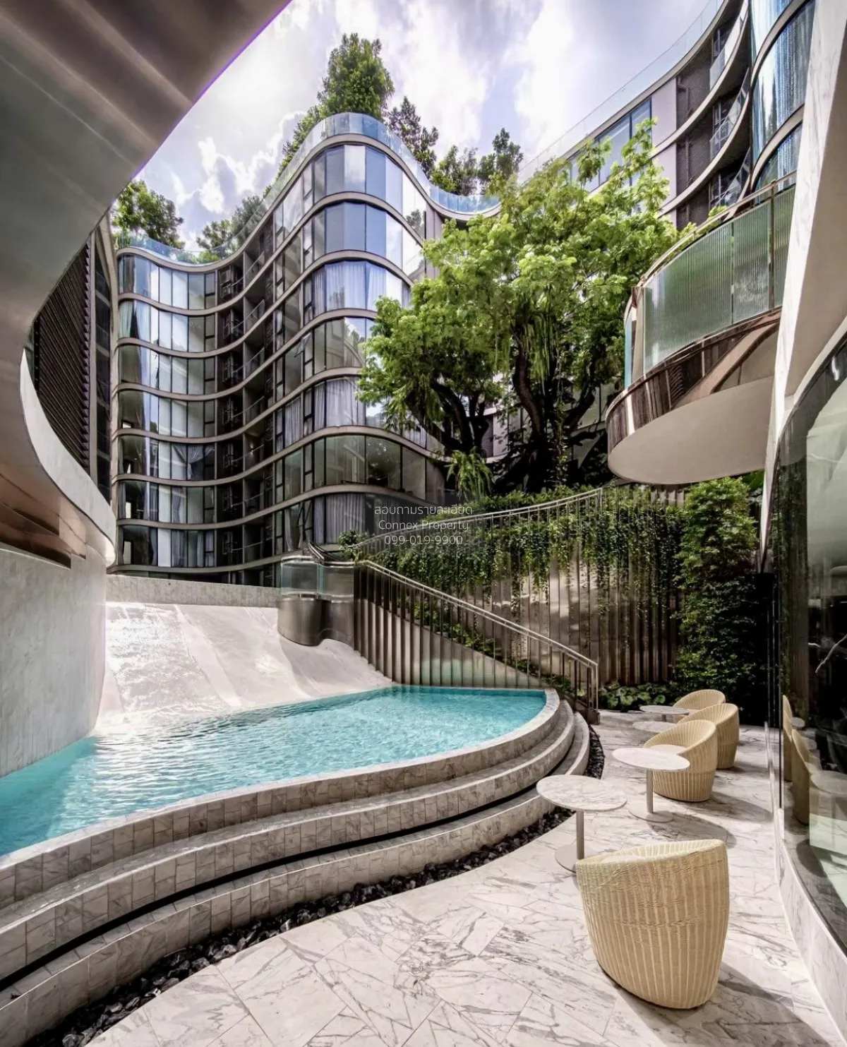 For Rent Condo , FYNN Asoke , nice view , corner unit , wide fron