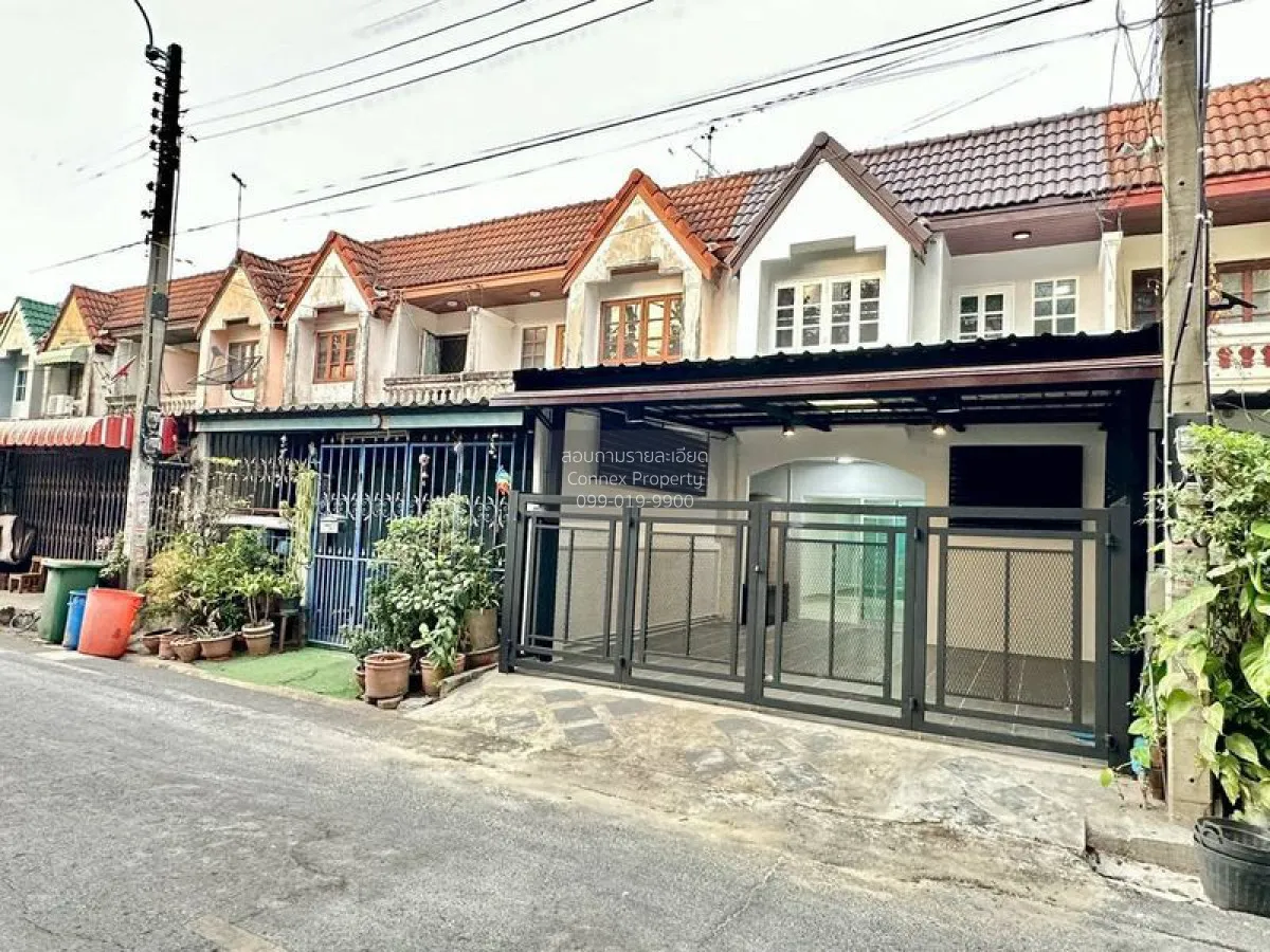 For Sale Townhouse/Townhome  , Baan Phuttachad Bang Rak Yai , new 2