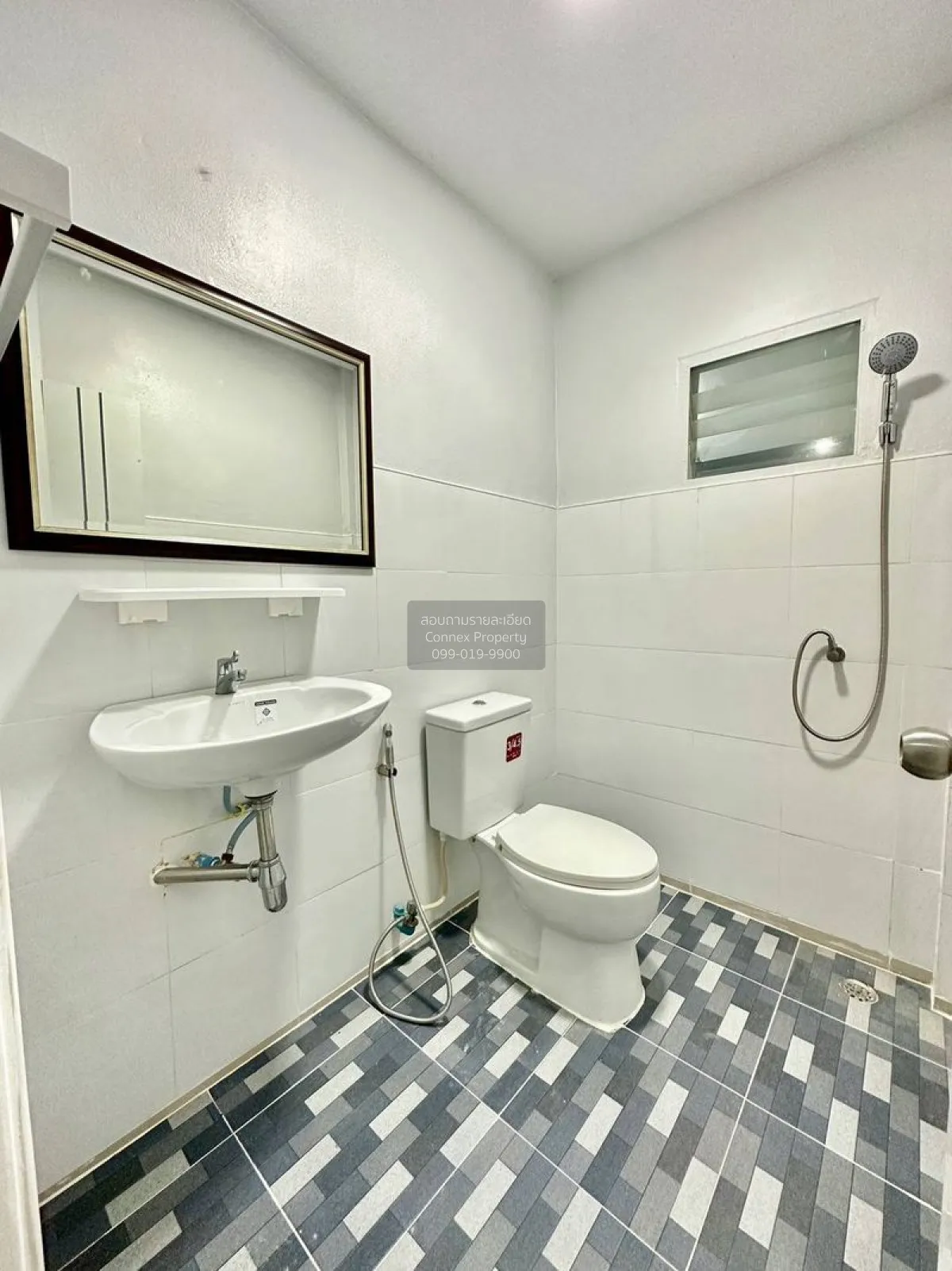 For Sale Townhouse/Townhome  , Baan Phuttachad Bang Rak Yai , new
