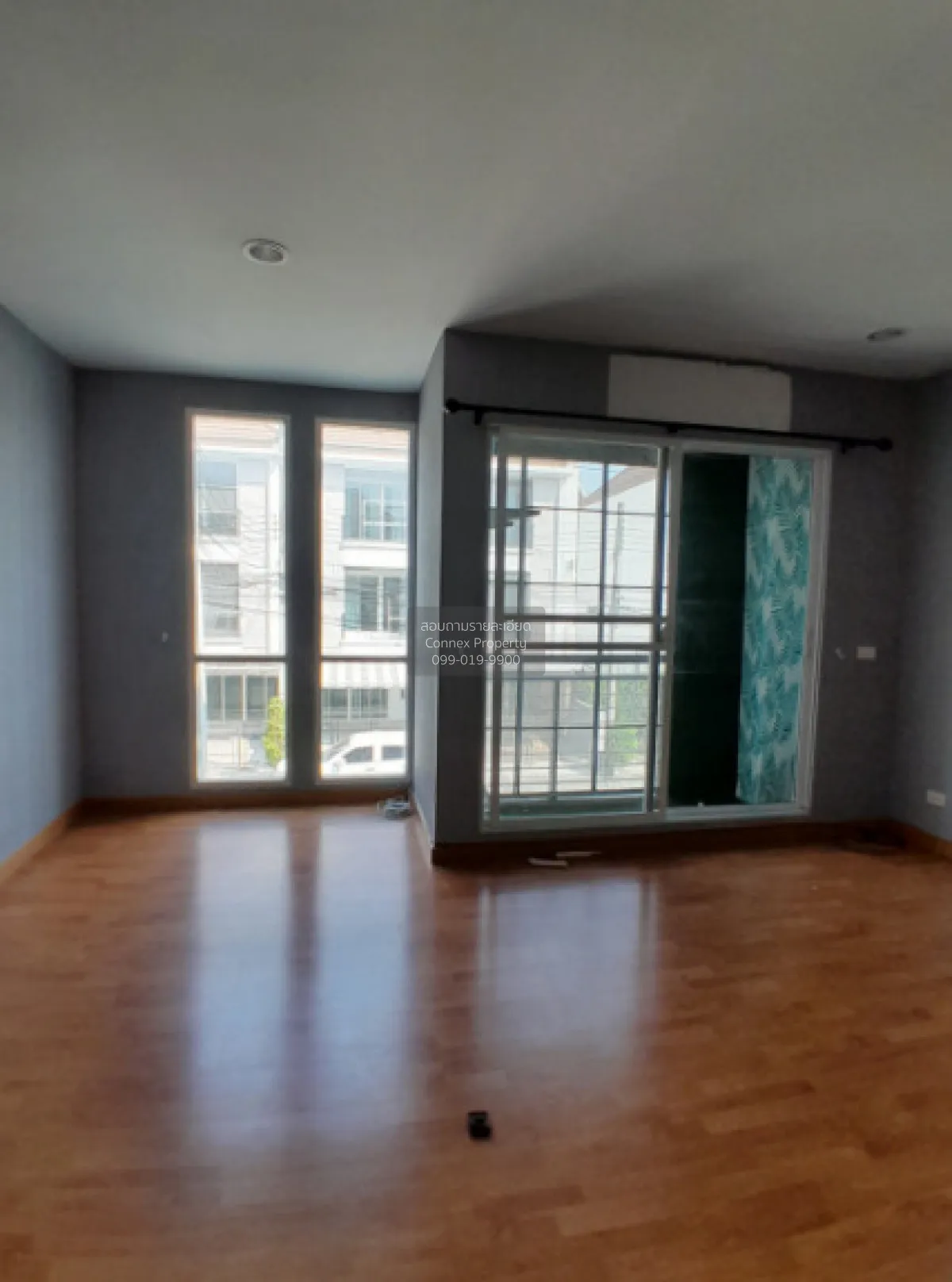 ขายทาวน์เฮ้าส์/ทาวน์โฮม  บ้านกลางเมือง เอส - เซ้นส์ ศรีนครินทร์ ห