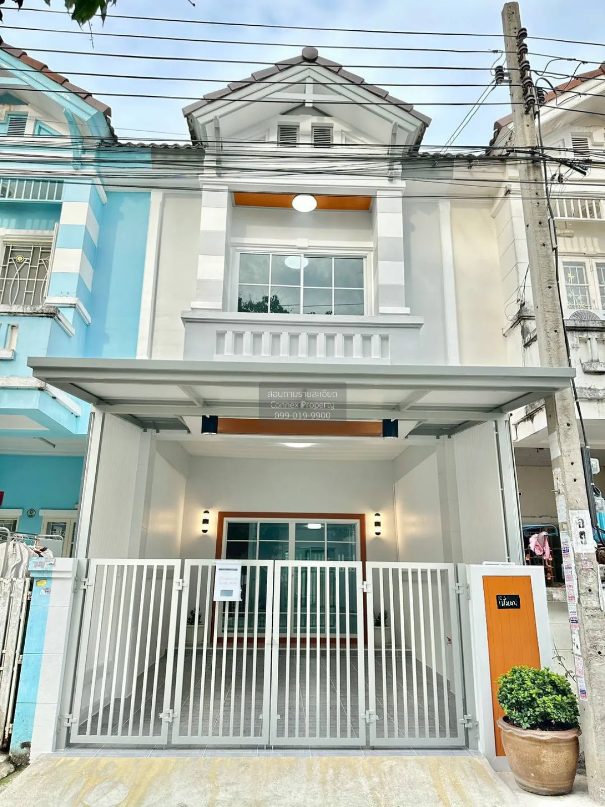 For Sale Townhouse/Townhome  , Baan Piyawararom 1 , newly renovat 1