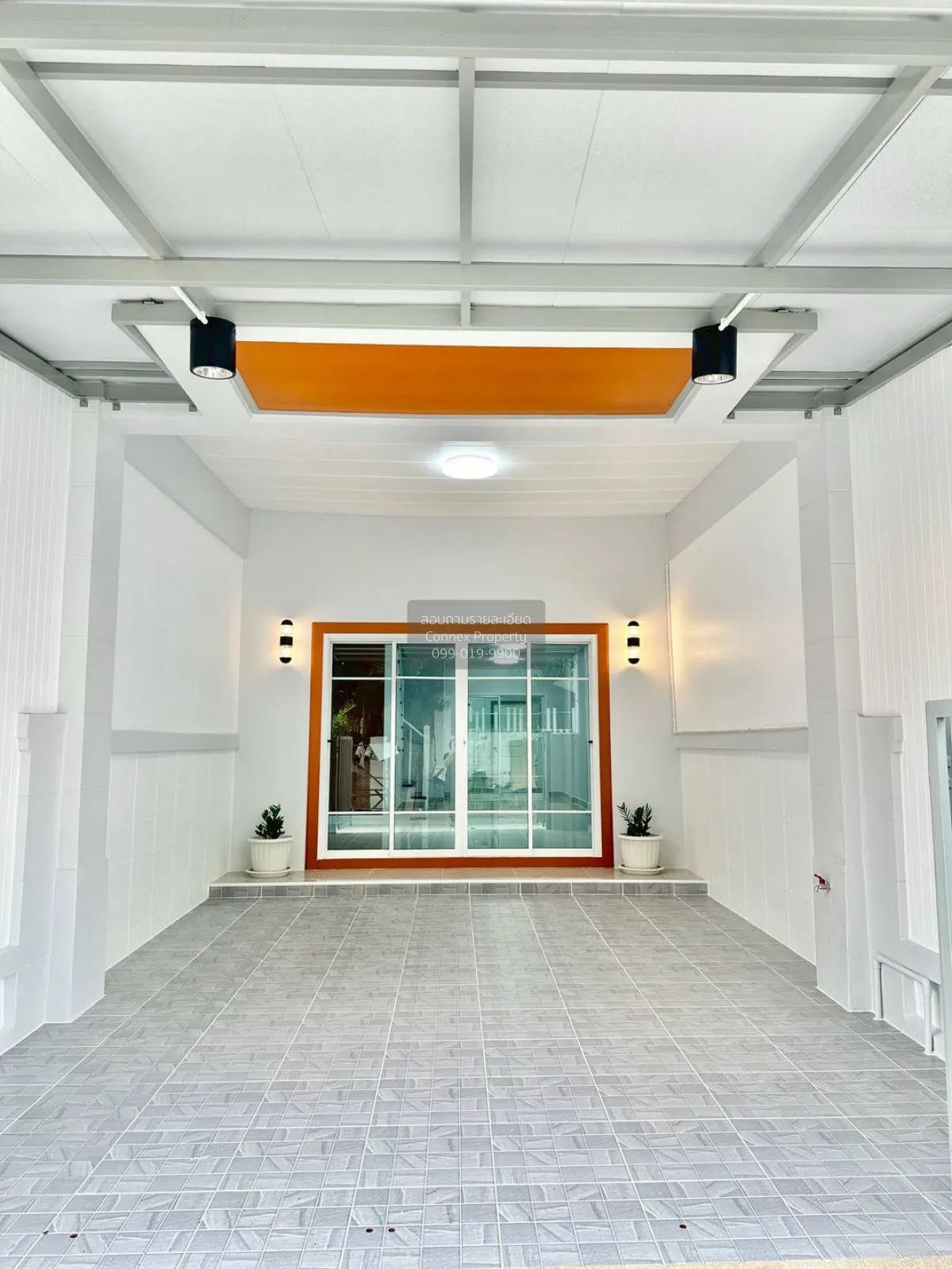 For Sale Townhouse/Townhome  , Baan Piyawararom 1 , newly renovat 2