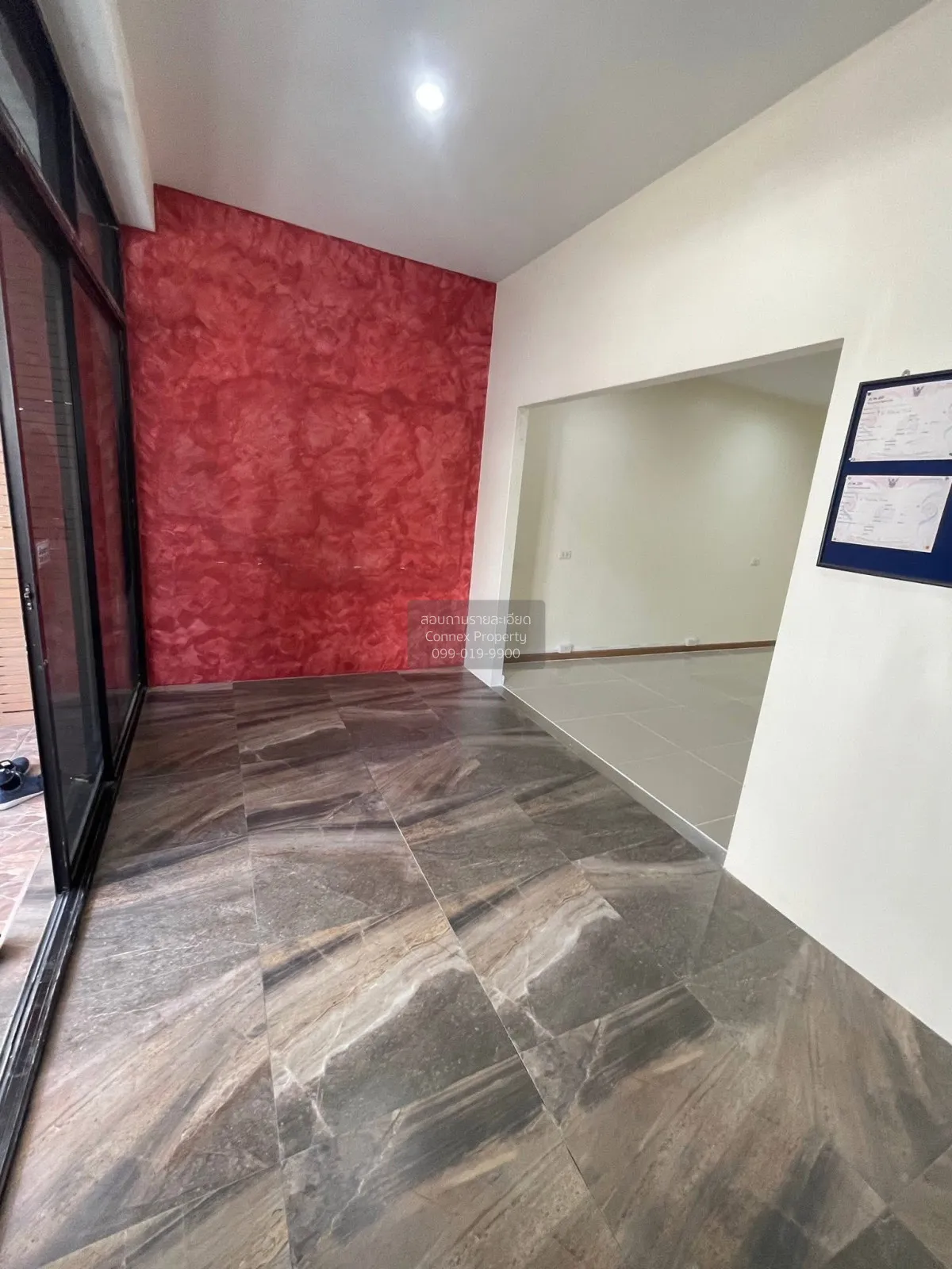 ขายทาวน์เฮ้าส์/ทาวน์โฮม  วิลเลต ซิตี้ พัฒนาการ 38 MRT-กลันตัน (สา