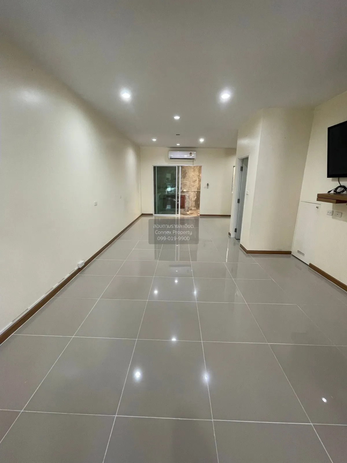 ขายทาวน์เฮ้าส์/ทาวน์โฮม  วิลเลต ซิตี้ พัฒนาการ 38 MRT-กลันตัน (สา