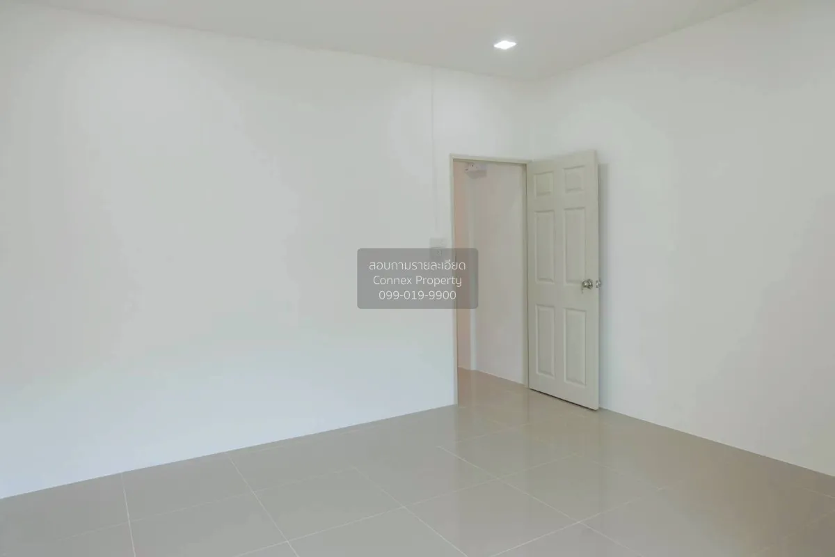 For Sale Townhouse/Townhome  , Sinwong , newly renovated , Thepha