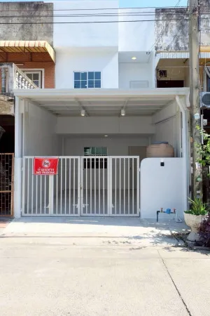 For Sale Townhouse/Townhome  , Sinwong , newly renovated , Thepharak , Mueang Samut Prakan , Samut Prakarn , CX-150820