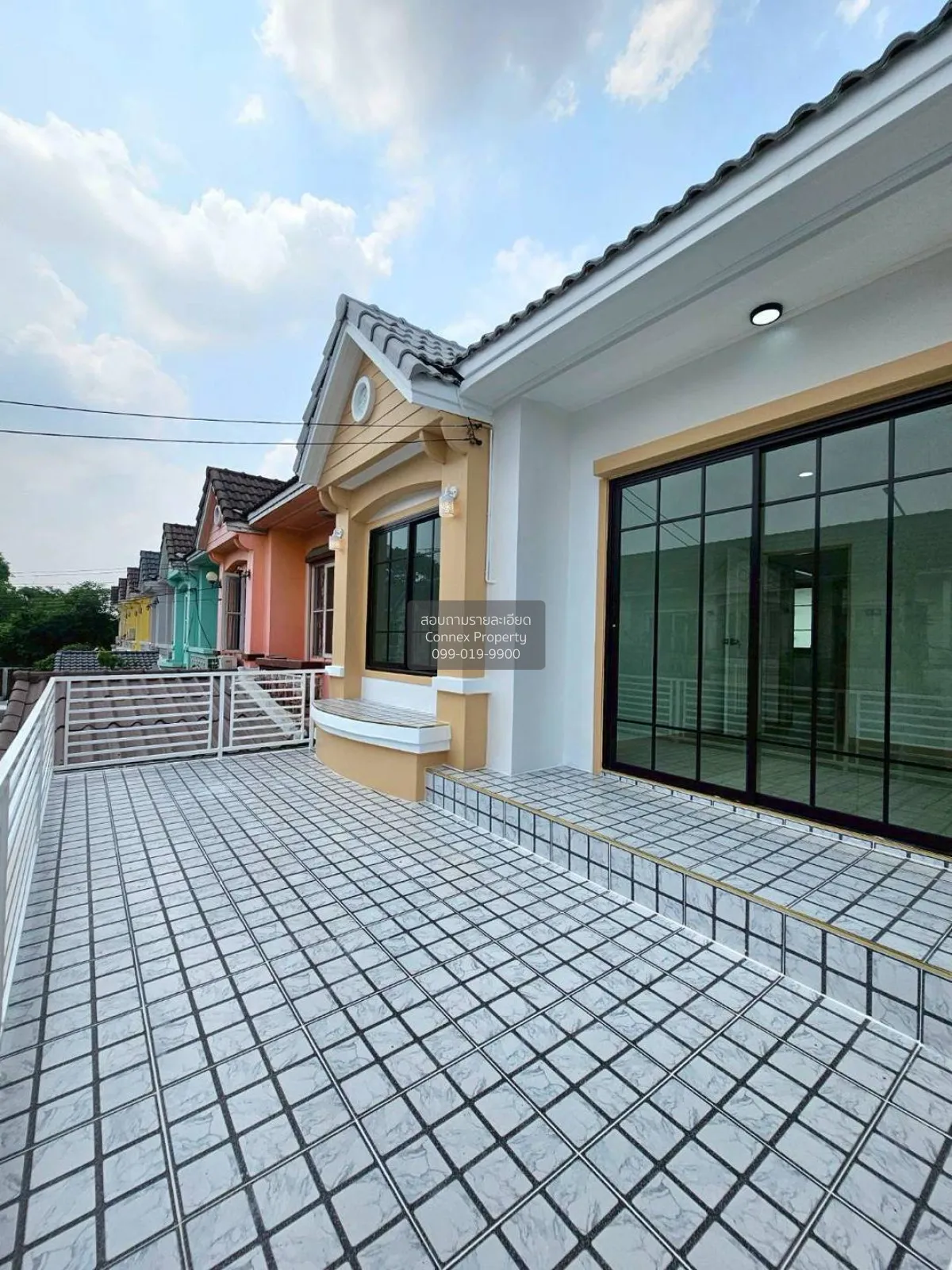 ขายทาวน์เฮ้าส์/ทาวน์โฮม  บุศรินทร์ วงแหวน-รัตนาธิเบศร์ รีโนเวทใหม