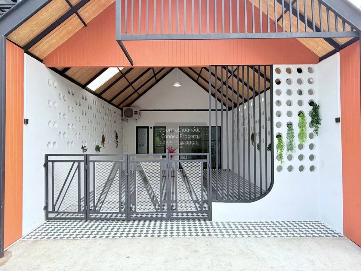 ขายทาวน์เฮ้าส์/ทาวน์โฮม  เพชรไพลิน พระยาสุเรนทร์ 35 รีโนเวทใหม่ บ