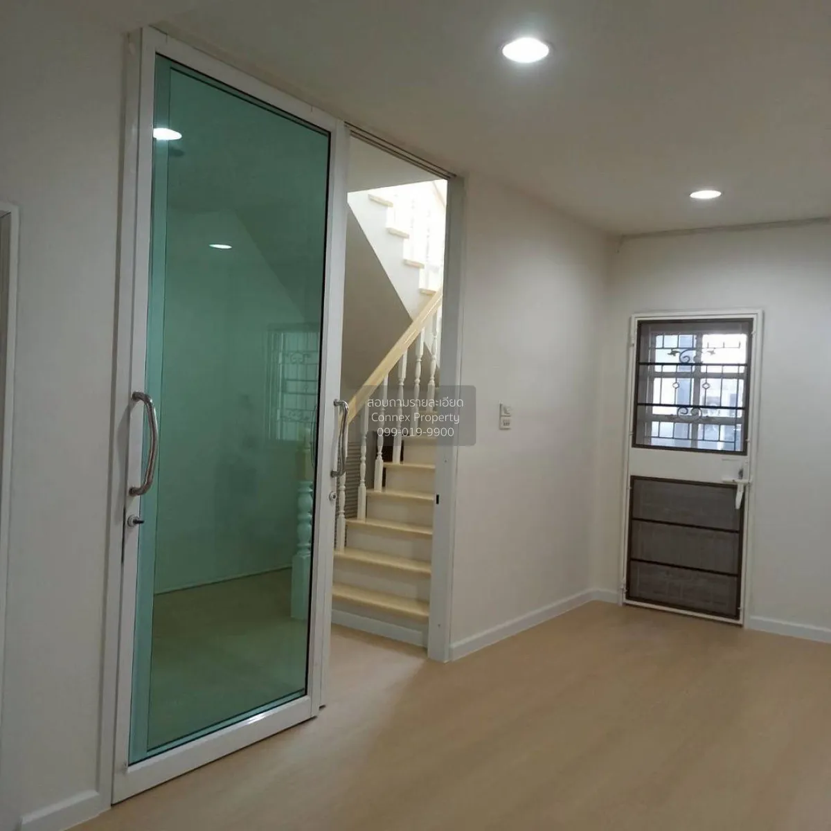 For Sale Townhouse/Townhome  , Baan 84 Mansion , MRT-Ladprao 71 ,